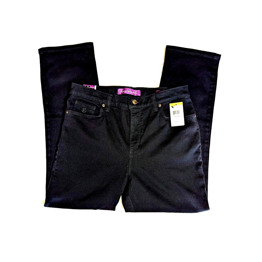 Gloria Vanderbilt Black Amanda Slimming Denim Jeans. Size 10P. NWT.